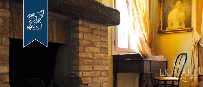 Image No.19-10 Bed Villa for sale