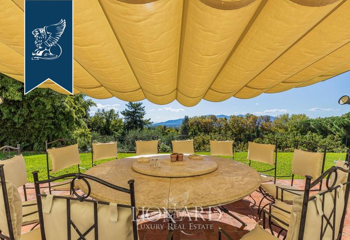 Image No.15-8 Bed Villa for sale