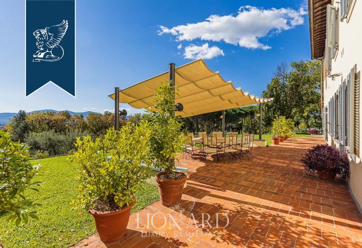 Image No.17-8 Bed Villa for sale