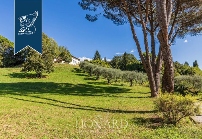 Image No.25-8 Bed Villa for sale