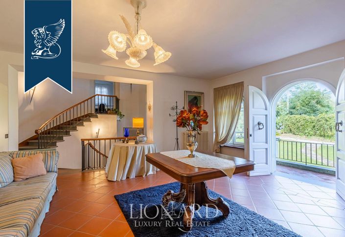 Image No.31-8 Bed Villa for sale