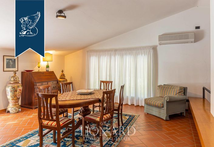 Image No.35-8 Bed Villa for sale