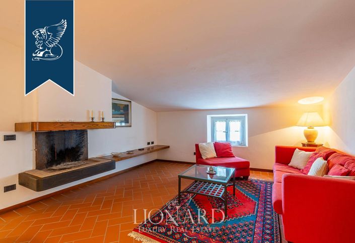 Image No.38-8 Bed Villa for sale