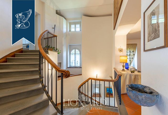 Image No.41-8 Bed Villa for sale