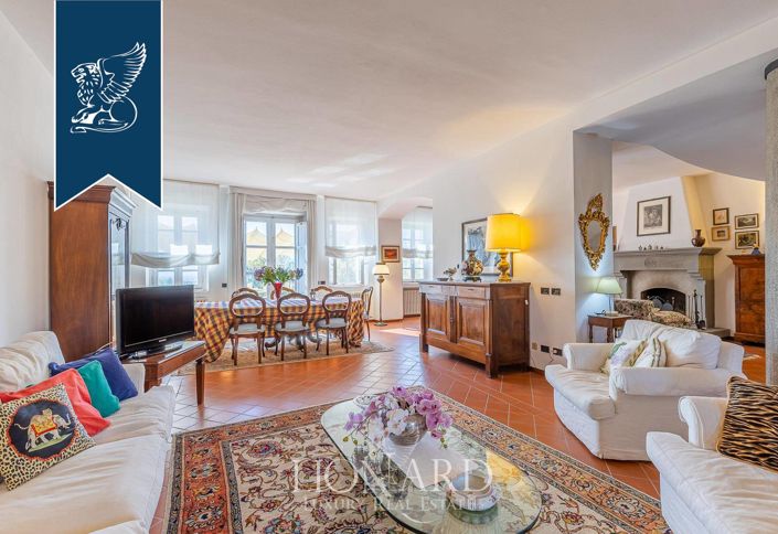 Image No.60-8 Bed Villa for sale