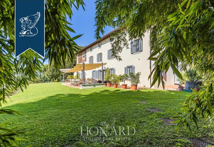 Image No.7-8 Bed Villa for sale