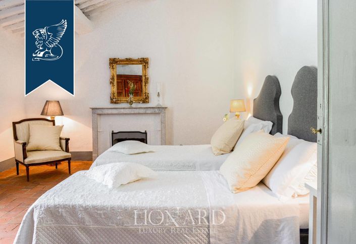 Image No.19-15 Bed Villa for sale