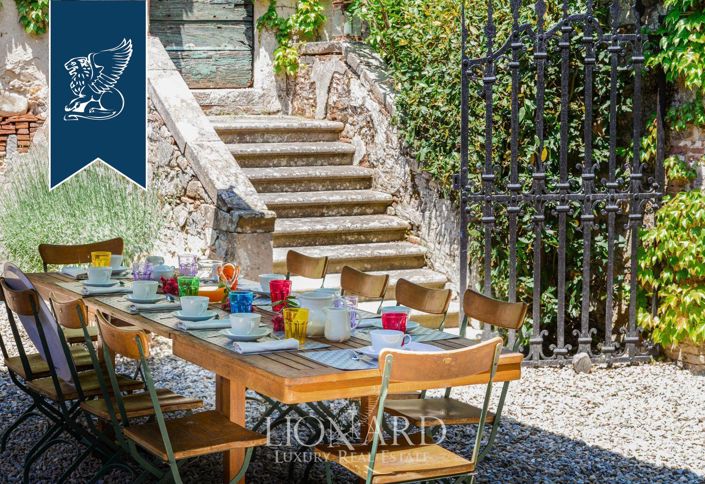 Image No.4-15 Bed Villa for sale