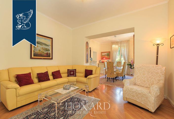 Image No.40-8 Bed Villa for sale