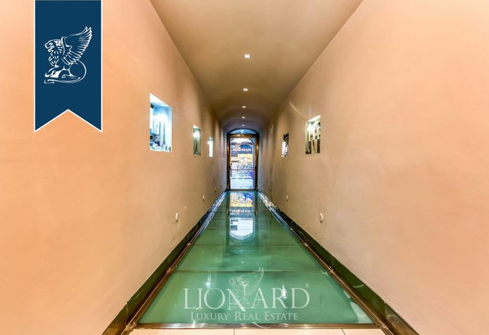 Image No.18-Un hôtel de 12 chambres à vendre à Naples