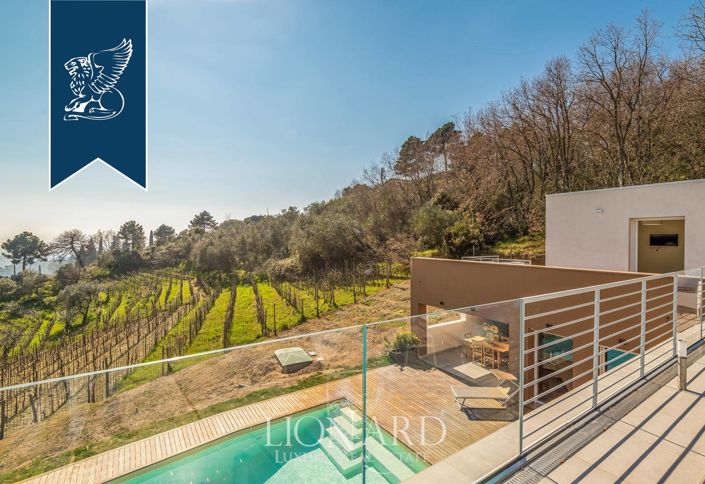 Image No.3-3 Bed Villa for sale