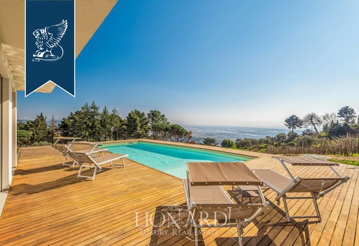 Image No.8-3 Bed Villa for sale