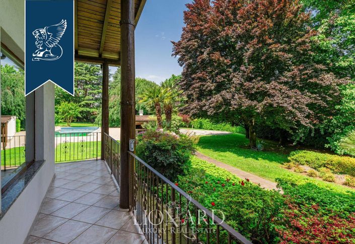 Image No.10-Villa de 5 chambres à vendre à Lombardie