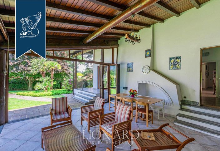 Image No.19-Villa de 5 chambres à vendre à Lombardie