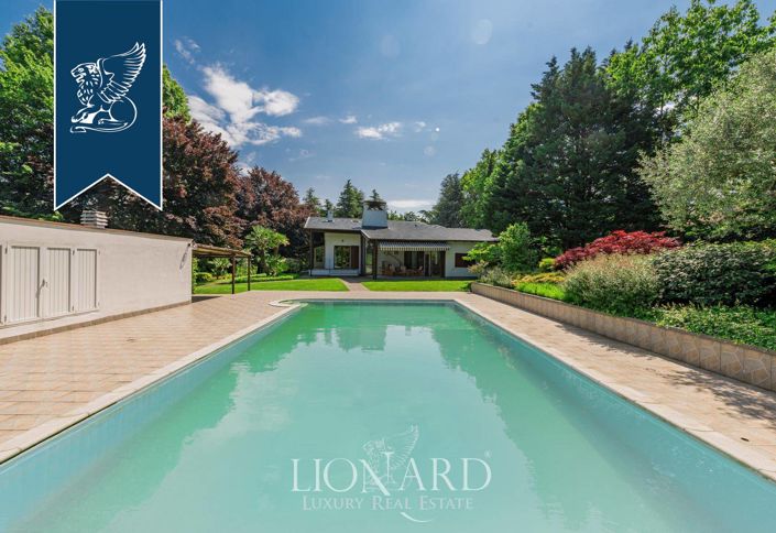 Image No.2-Villa de 5 chambres à vendre à Lombardie