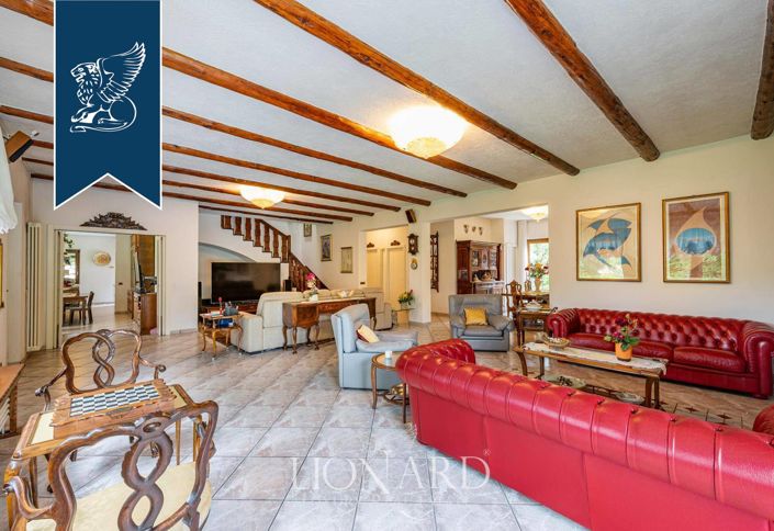 Image No.20-Villa de 5 chambres à vendre à Lombardie