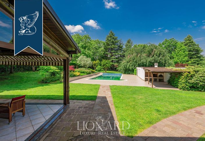 Image No.3-Villa de 5 chambres à vendre à Lombardie