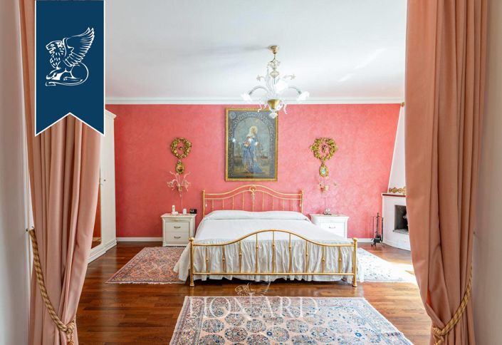 Image No.33-Villa de 5 chambres à vendre à Lombardie