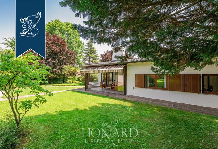 Image No.4-Villa de 5 chambres à vendre à Lombardie