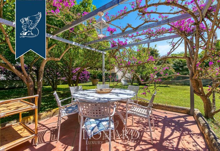 Image No.5-Villa de 4 chambres à vendre à Capri