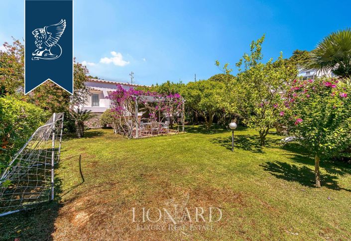 Image No.7-Villa de 4 chambres à vendre à Capri