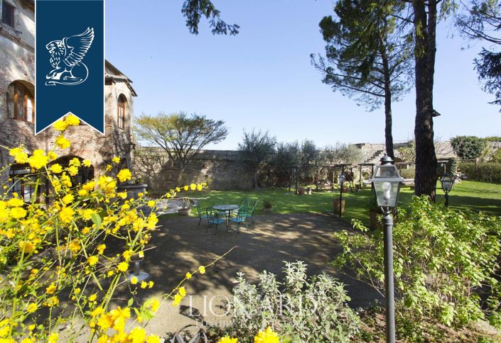 Image No.10-13 Bed Hotel for sale