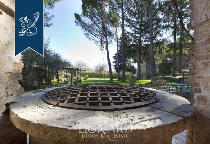 Image No.21-13 Bed Hotel for sale