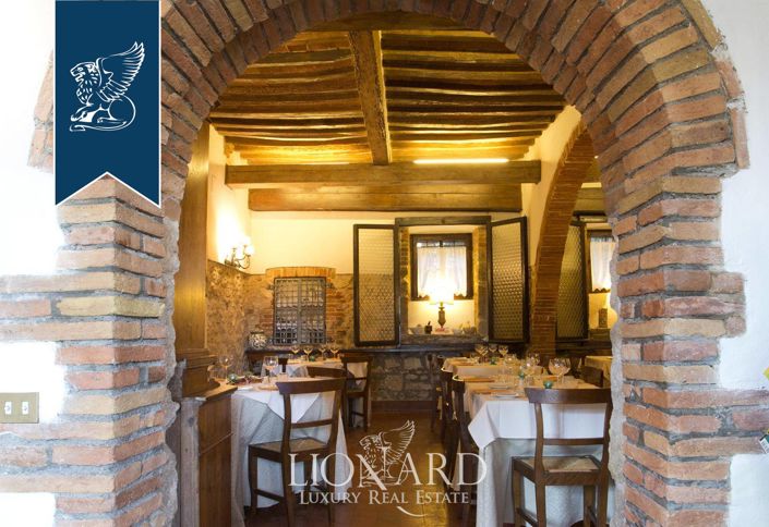 Image No.25-13 Bed Hotel for sale