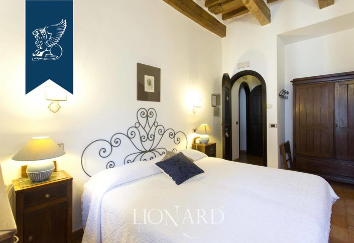 Image No.35-13 Bed Hotel for sale