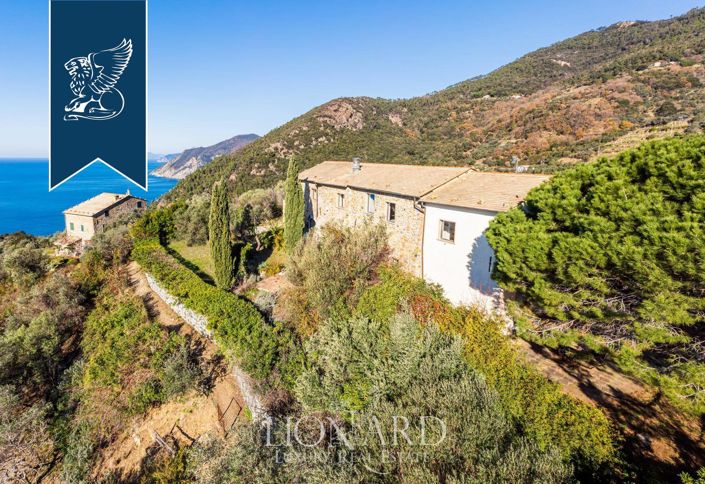 Image No.2-Villa de 4 chambres à vendre à Bonassola