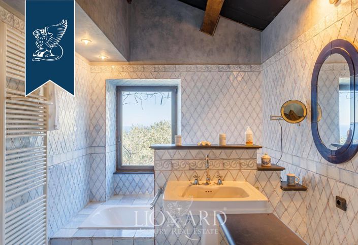 Image No.55-Villa de 4 chambres à vendre à Bonassola