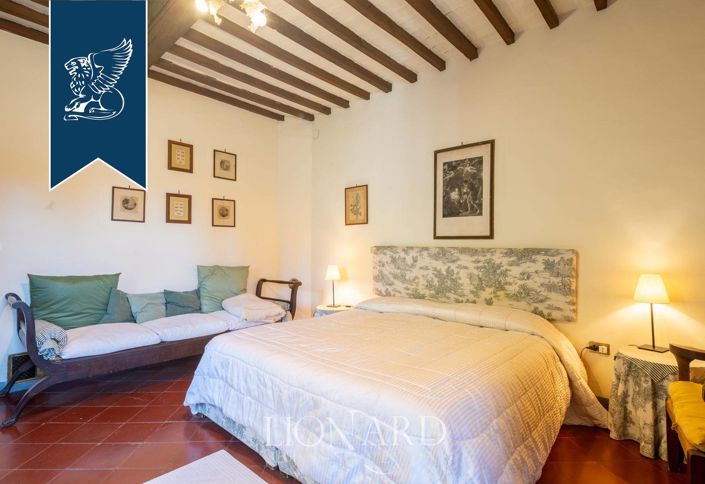 Image No.10-Villa de 14 chambres à vendre à Collesalvetti