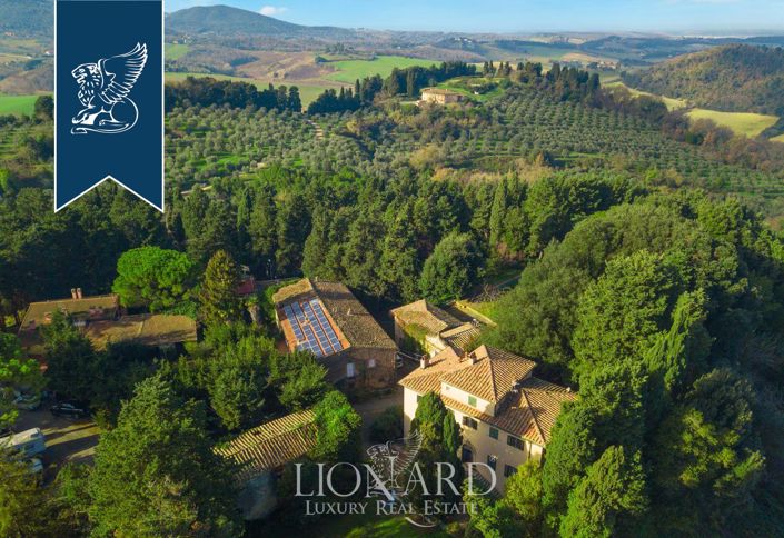 Image No.4-14 Bed Villa for sale