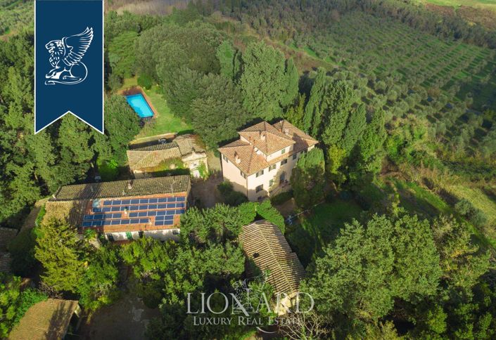 Image No.6-14 Bed Villa for sale