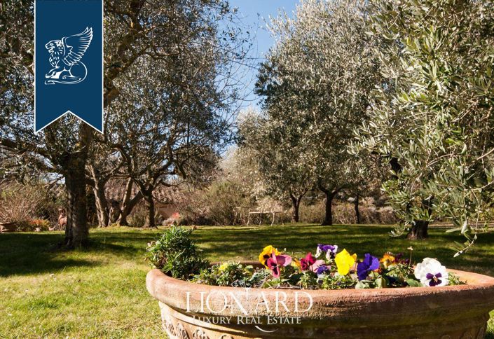 Image No.12-Un hôtel de 15 chambres à vendre à Montepulciano