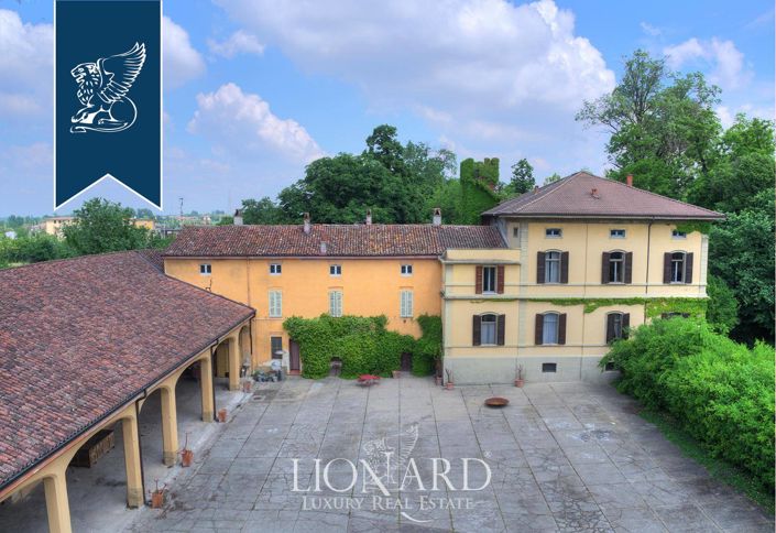 Image No.12-4 Bed Villa for sale