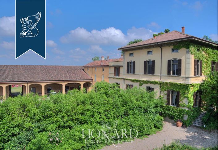 Image No.9-4 Bed Villa for sale