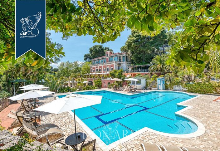 Image No.4-16 Bed Villa for sale