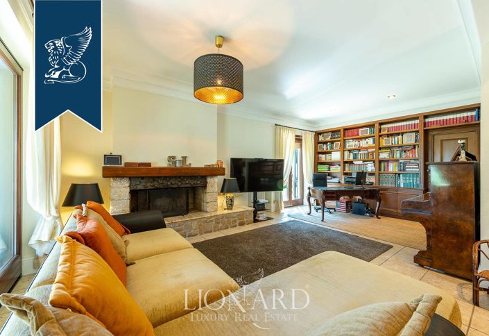 Image No.30-7 Bed Villa for sale