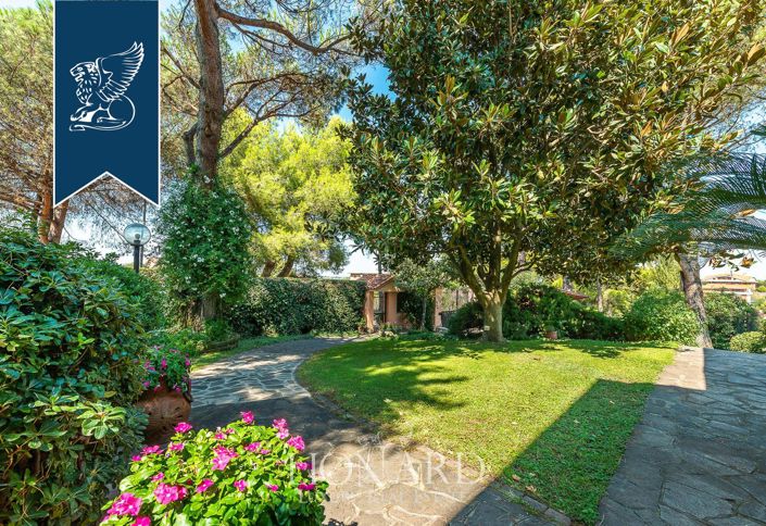 Image No.44-7 Bed Villa for sale