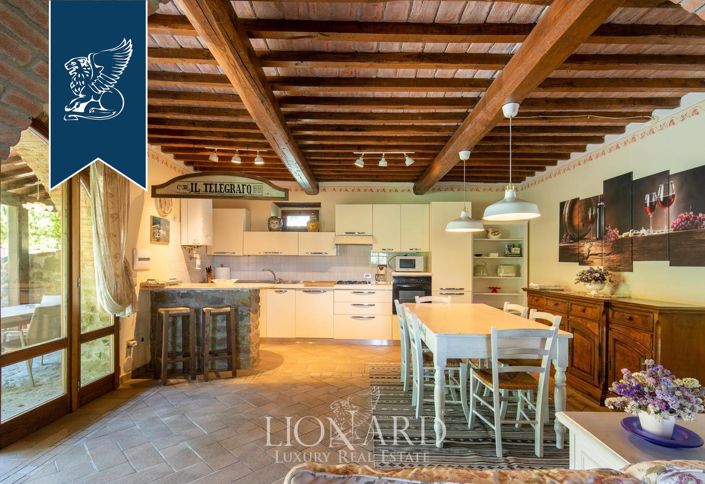 Image No.10-4 Bed Farmhouse for sale