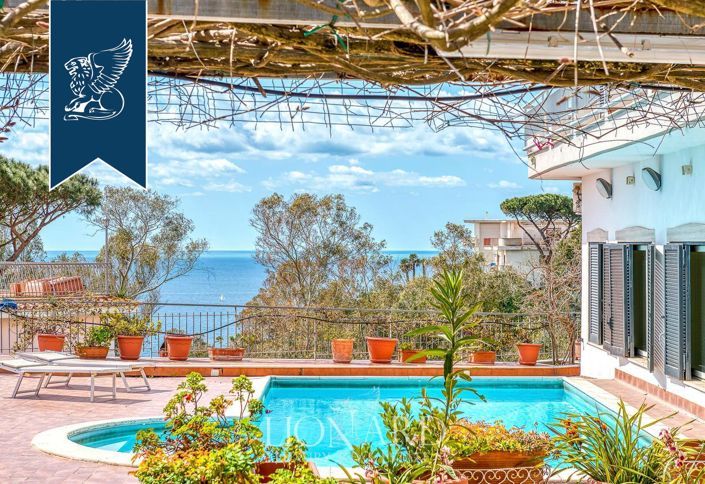 Image No.6-Villa de 8 chambres à vendre à Pozzuoli