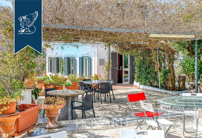 Image No.8-Villa de 8 chambres à vendre à Pozzuoli