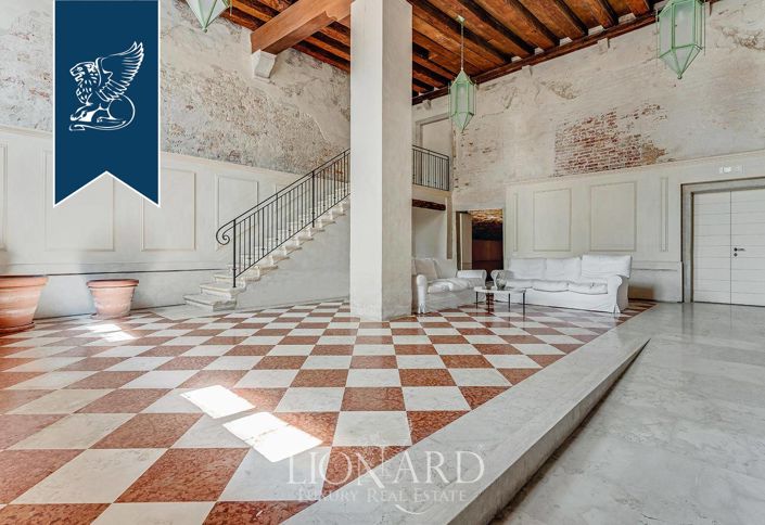 Image No.105-3 Bed Apartment for sale