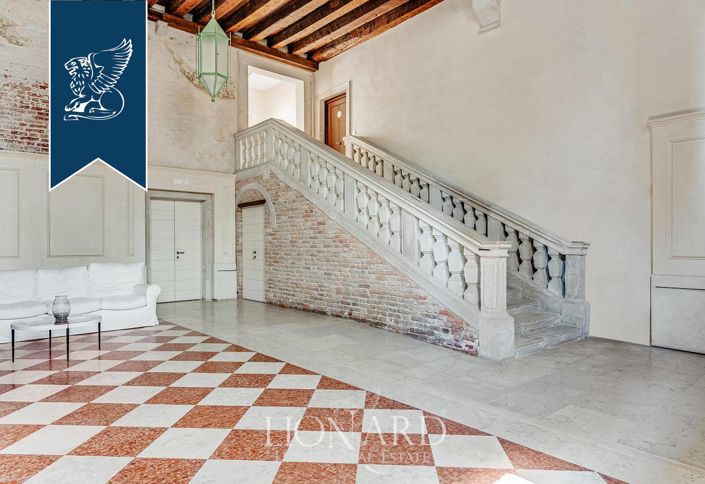 Image No.106-3 Bed Apartment for sale