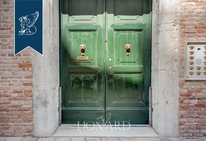 Image No.107-3 Bed Apartment for sale