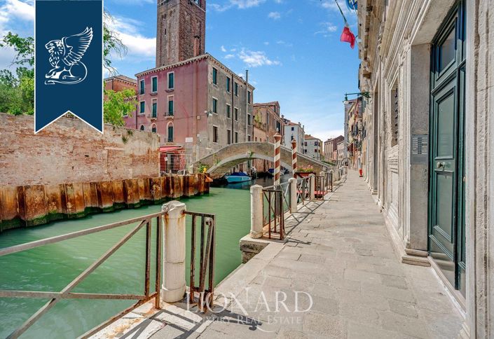 Image No.108-3 Bed Apartment for sale