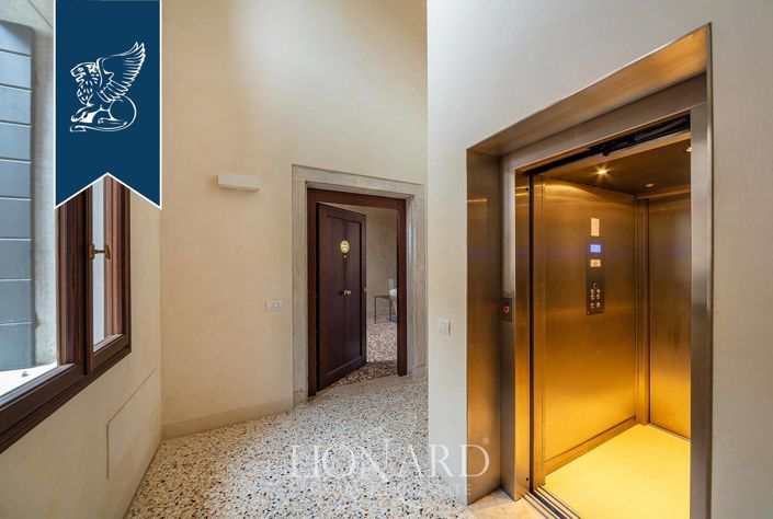 Image No.20-3 Bed Apartment for sale