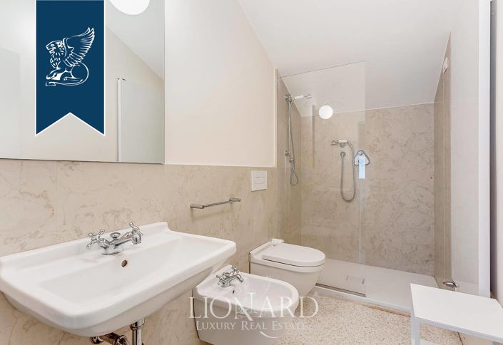 Image No.68-3 Bed Apartment for sale