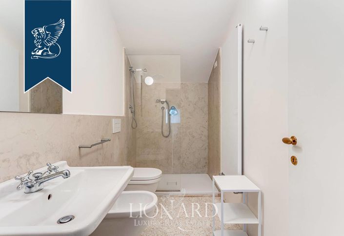 Image No.69-3 Bed Apartment for sale